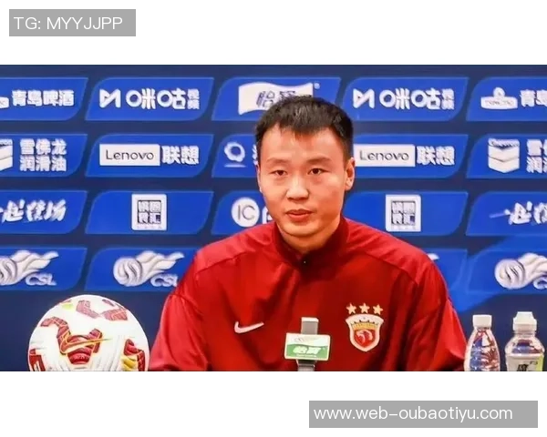 柔佛后卫与陈威赛后闲聊回顾48脚打门的精彩对决