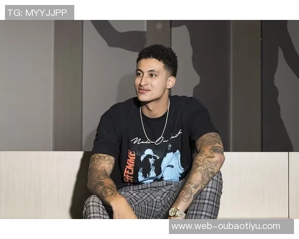 库兹马回忆初次与科比共进晚餐的震撼瞬间如同摩西分红海般神圣